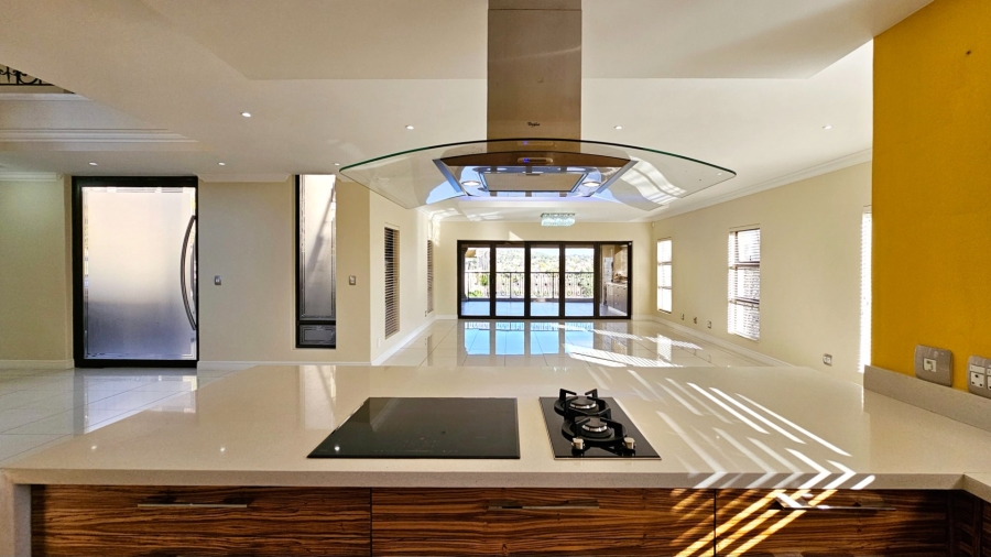 5 Bedroom Property for Sale in Kiepersol Free State